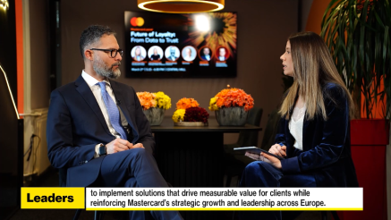 Kako vam umetna inteligenca pomaga ohranjati zveste stranke?