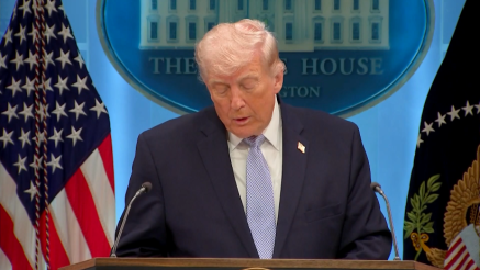 Trump pojačava prijetnje Iranu