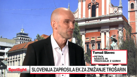 Geopolitika usmerja naftne trge: kako se odraža pri trgovcih, kako v denarnicah? 