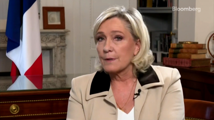 Le Pen: Budžet moguć u narednim sedmicama