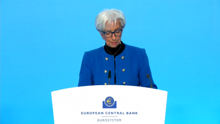 Lagarde: Gospodarstvo evroobmočja stagnira