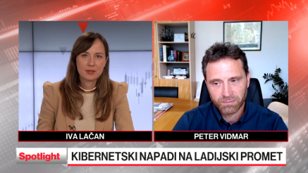 Zakaj ladje ponekod "izginjajo" z zemljevidov ali plujejo po kopnem?