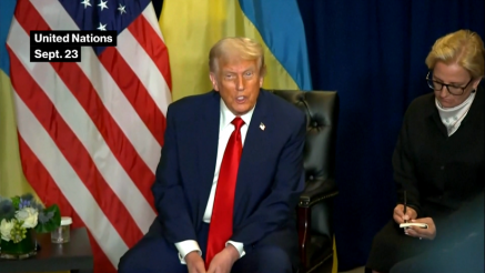 Trump: NATO bi trebao oboriti ruske avione