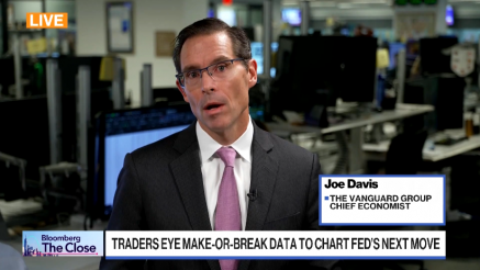 V središču pozornosti je poročilo s trga dela