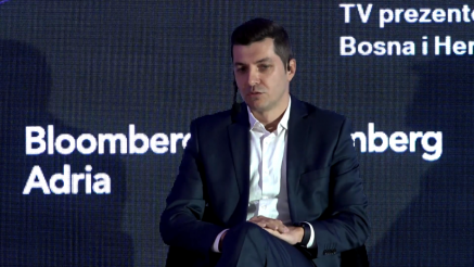 Plaćanja -   pouzeće 80 posto, kartično 20  posto